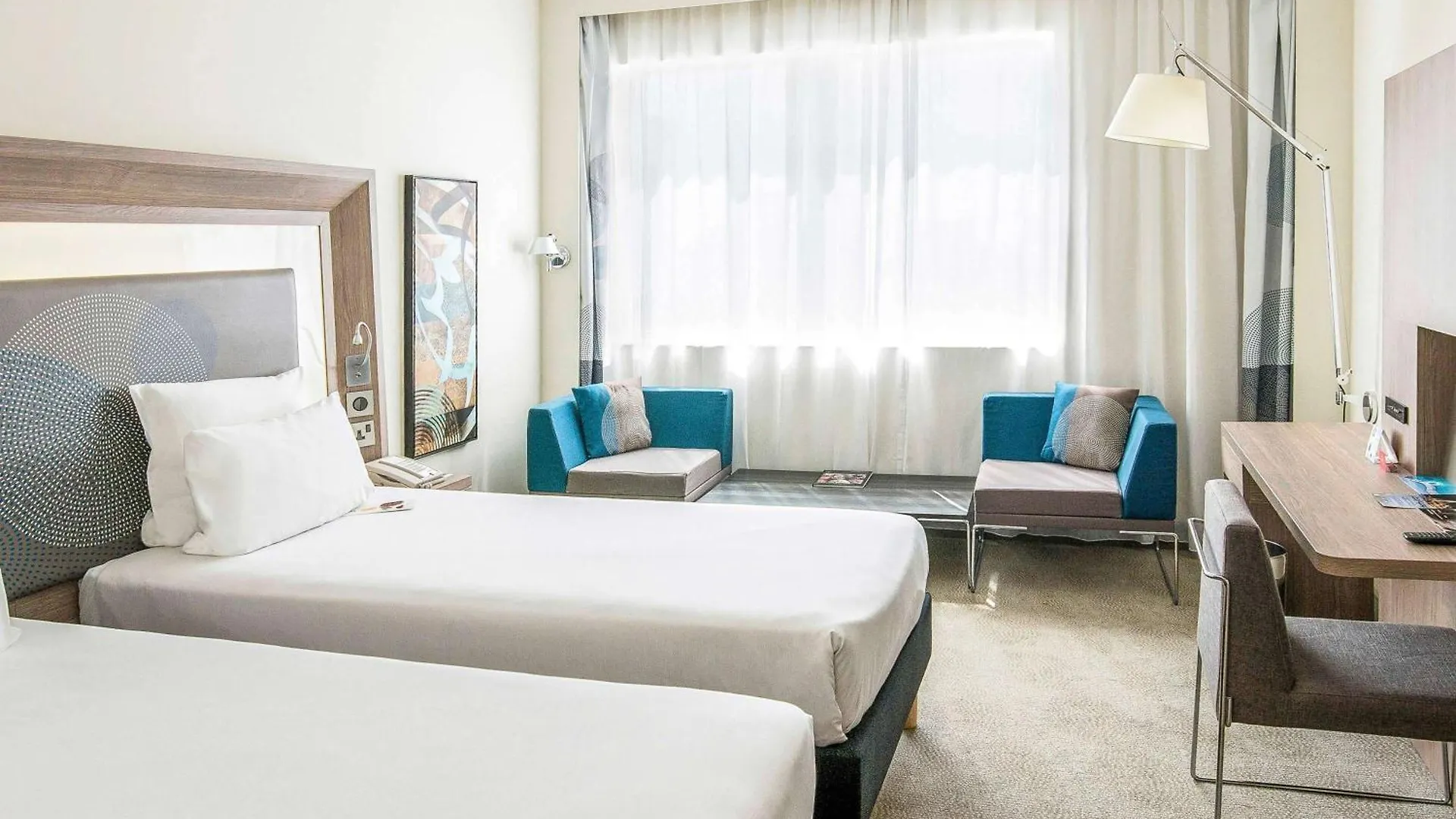 Novotel World Trade Centre Dubai Hotel